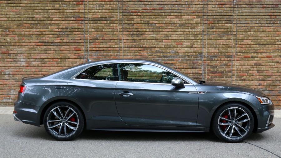  Audi S5 Coupe 2017 года  (NA) (фото 34 из 62)